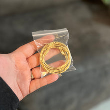 Load image into Gallery viewer, Wire Cable Keychain Thingie