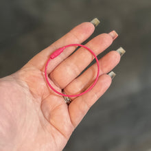 Load image into Gallery viewer, Wire Cable Keychain Thingie