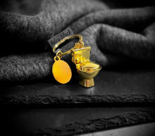 Load image into Gallery viewer, Toilet Keychains
